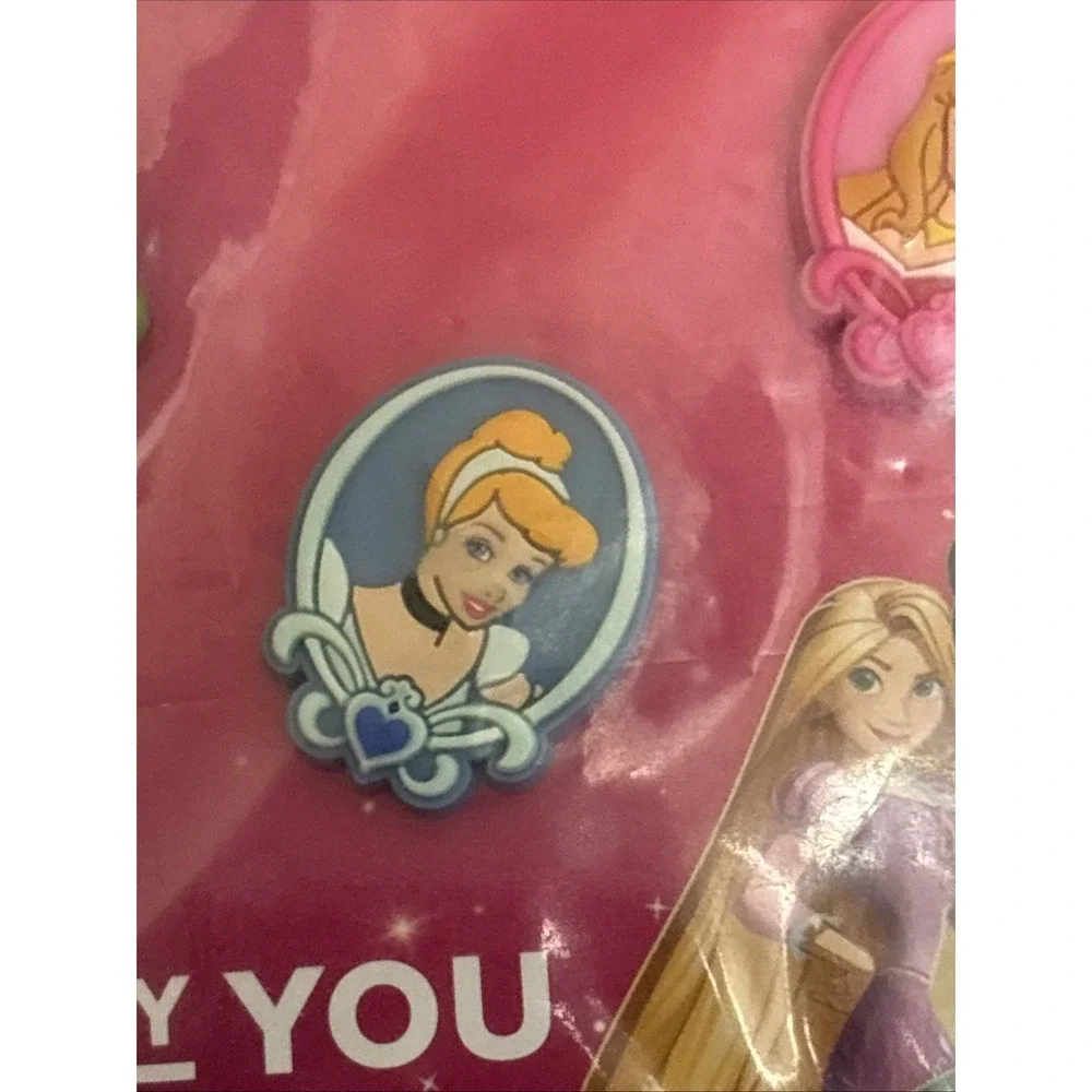 Crocs Jibbitz Disney Princess 5 Pack Shoe Charms Uniquely You Belle Jasmine